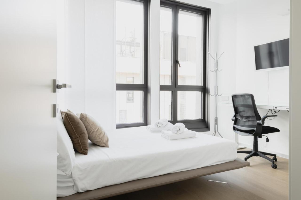 Easylife - Lussuosa Dimora Con Rooftop Condominiale Vista Duomo Milano Eksteriør bilde