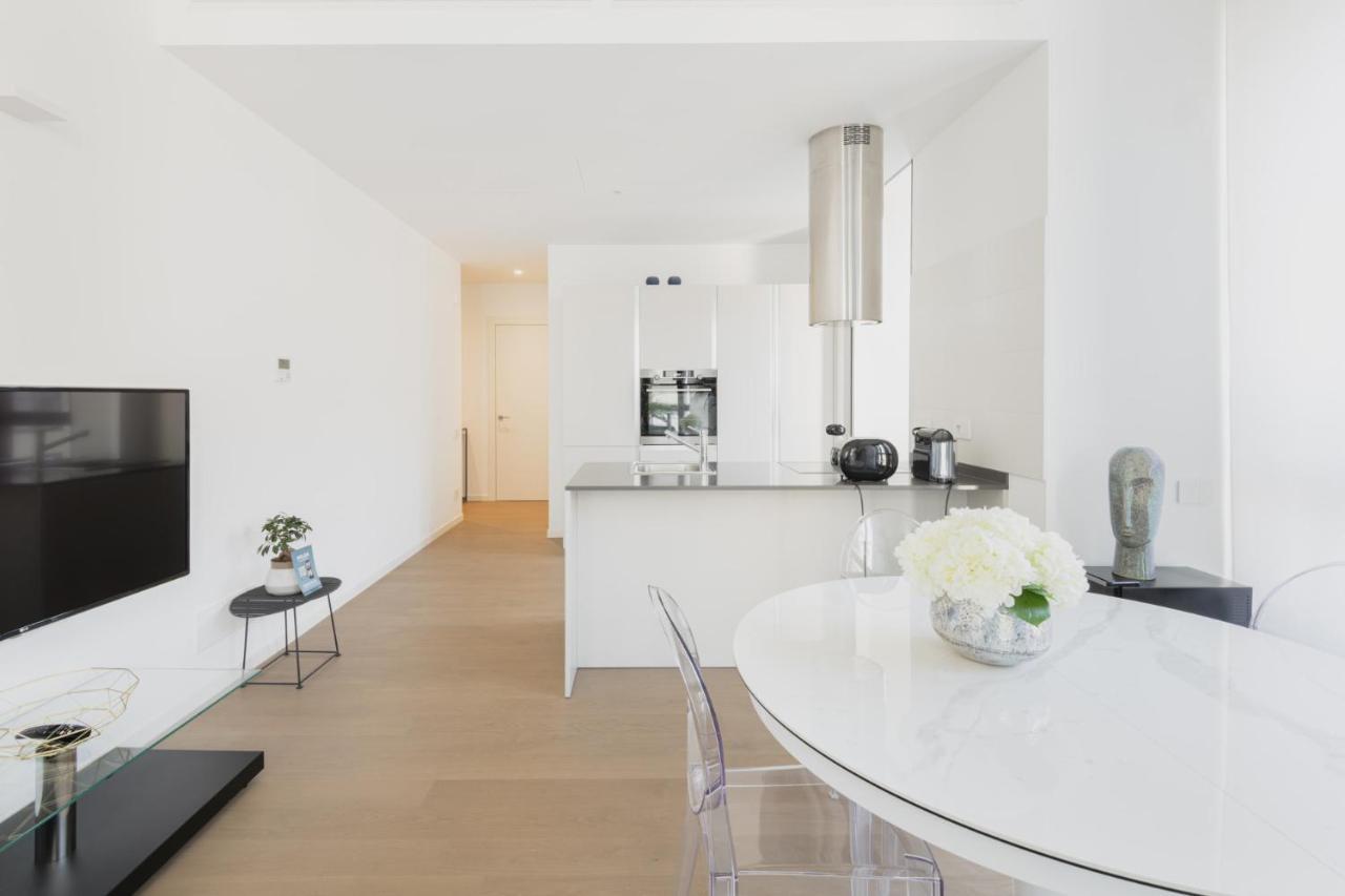 Easylife - Lussuosa Dimora Con Rooftop Condominiale Vista Duomo Milano Eksteriør bilde