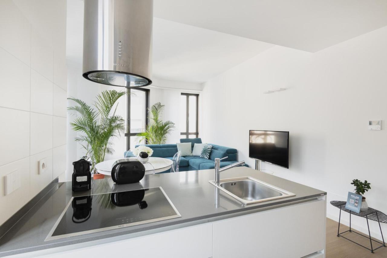 Easylife - Lussuosa Dimora Con Rooftop Condominiale Vista Duomo Milano Eksteriør bilde
